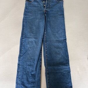 Levi’s Straight Jeans